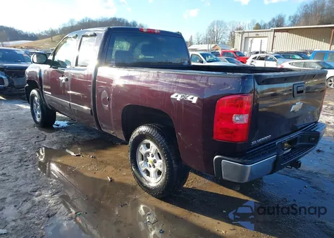 2008 Chevrolet Silverado 1500 Lt1 z USA, uszkodzony, nr VIN 1GCEK19JX8Z282334